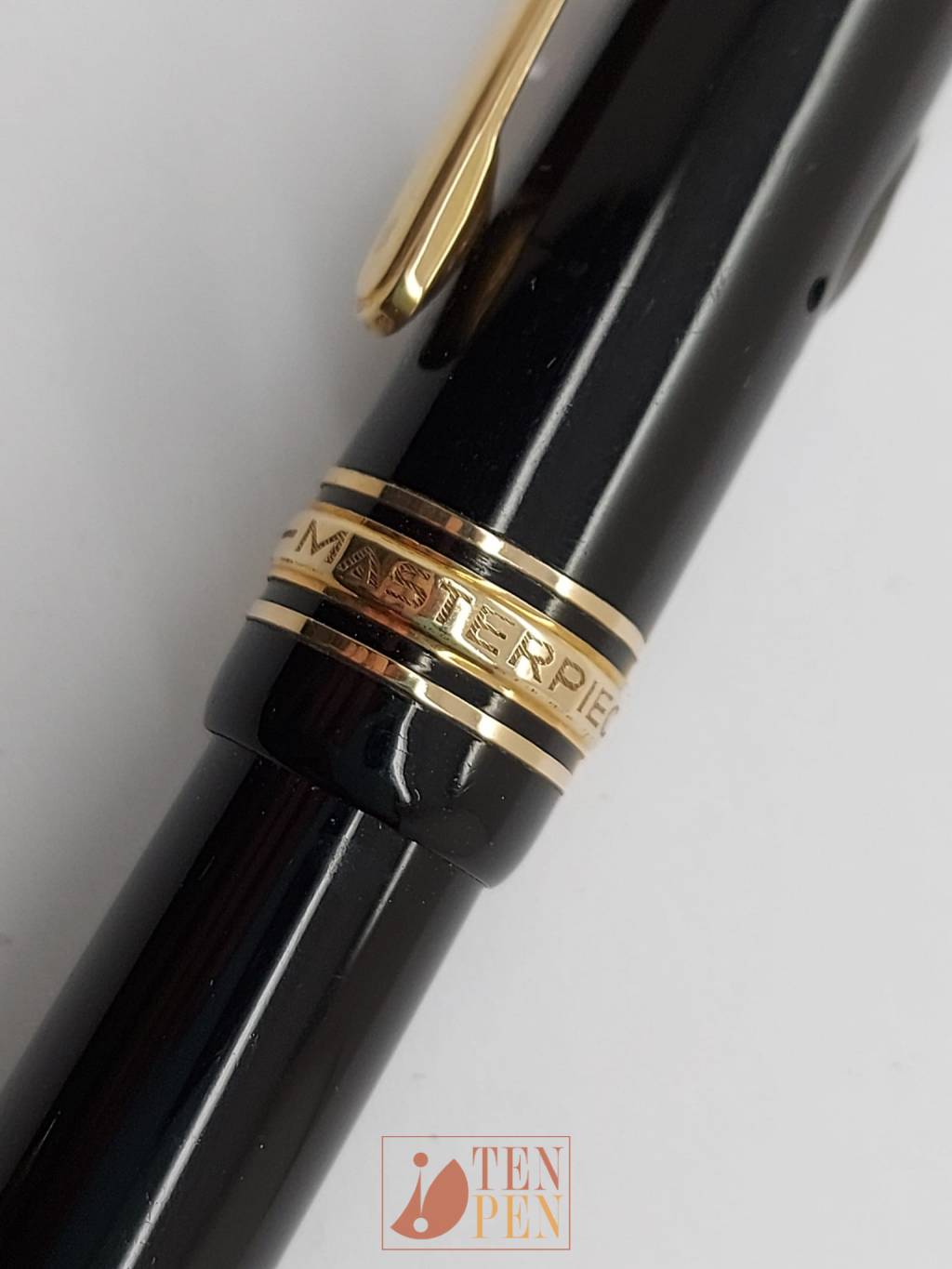Montblanc 142 hotsell fountain pen